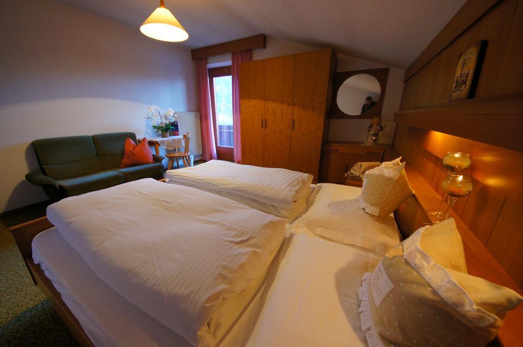 Ciasa Complojer Apartment ลาวาลเล ภายนอก รูปภาพ