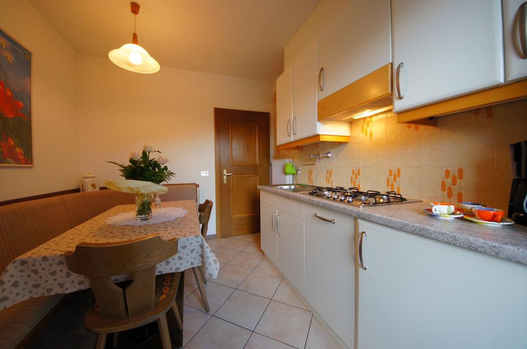 Ciasa Complojer Apartment ลาวาลเล ภายนอก รูปภาพ